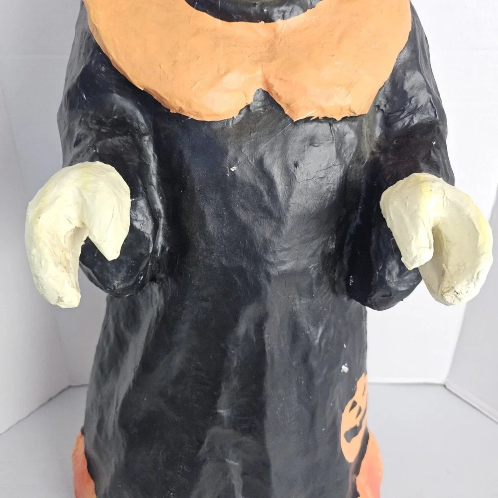 Vintage Halloween Paper Mache Scary Witch Trick Or Treater Greeter Y2K 90s 32
